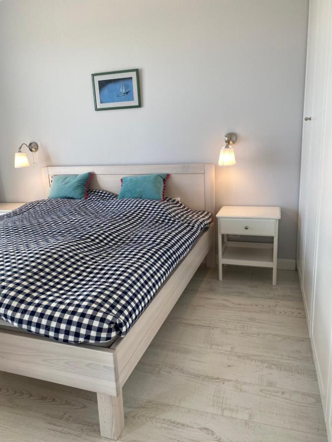 Apartament Blekitny Przy Latarni Ujście-Darłowskie Exterior photo